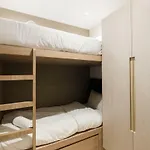 Comfortable And Modern 2Br Menteng Park Apartment By Travelio