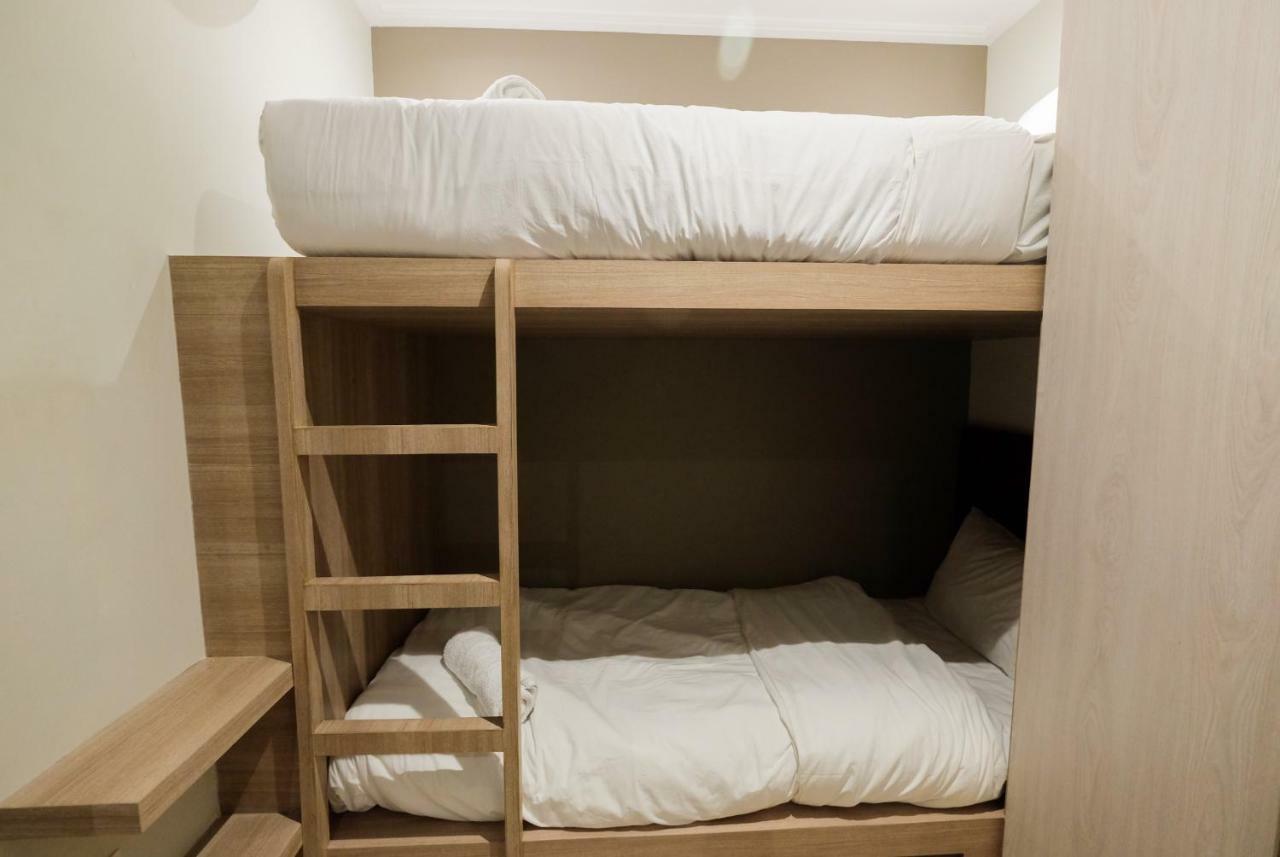 Comfortable And Modern 2br Menteng Park By Travelio *