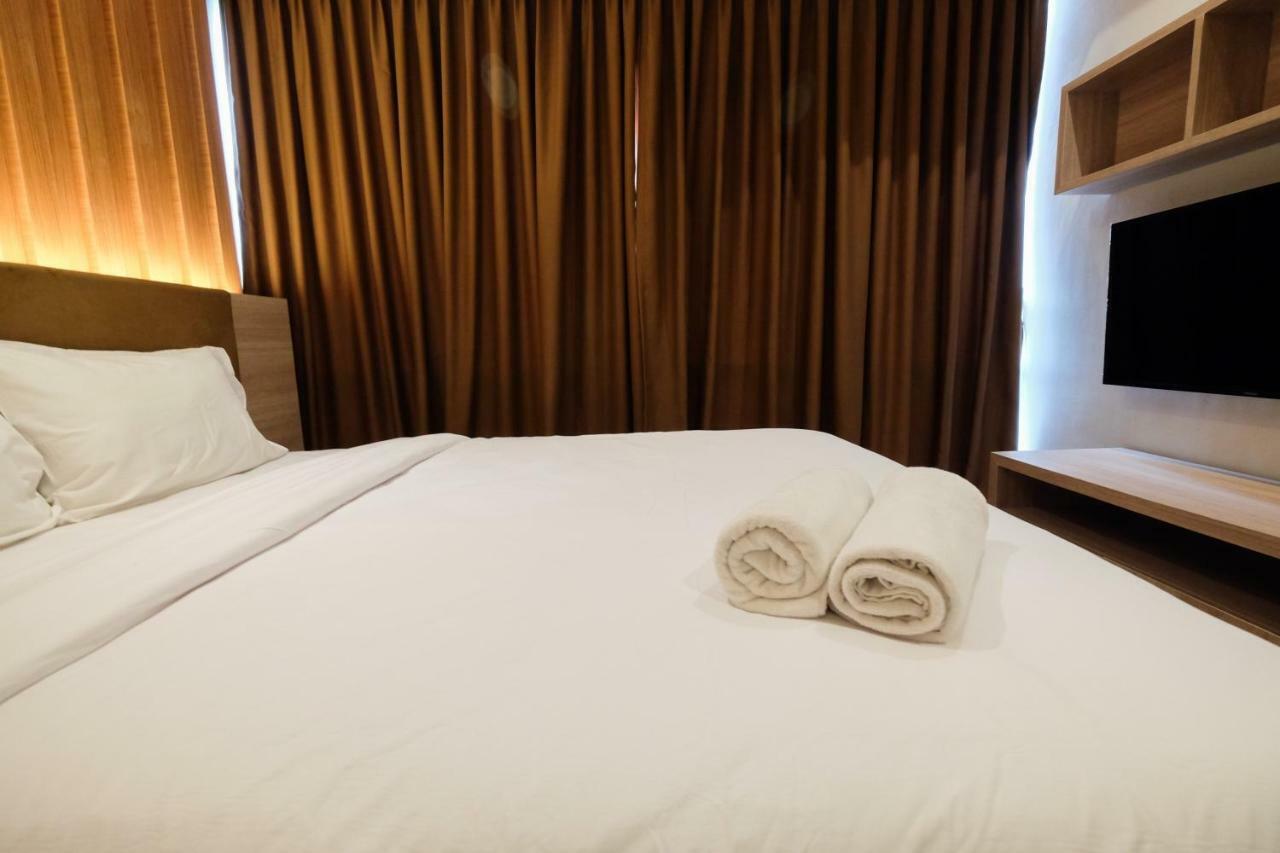 Comfortable And Modern 2br Menteng Park By Travelio * Jakarta